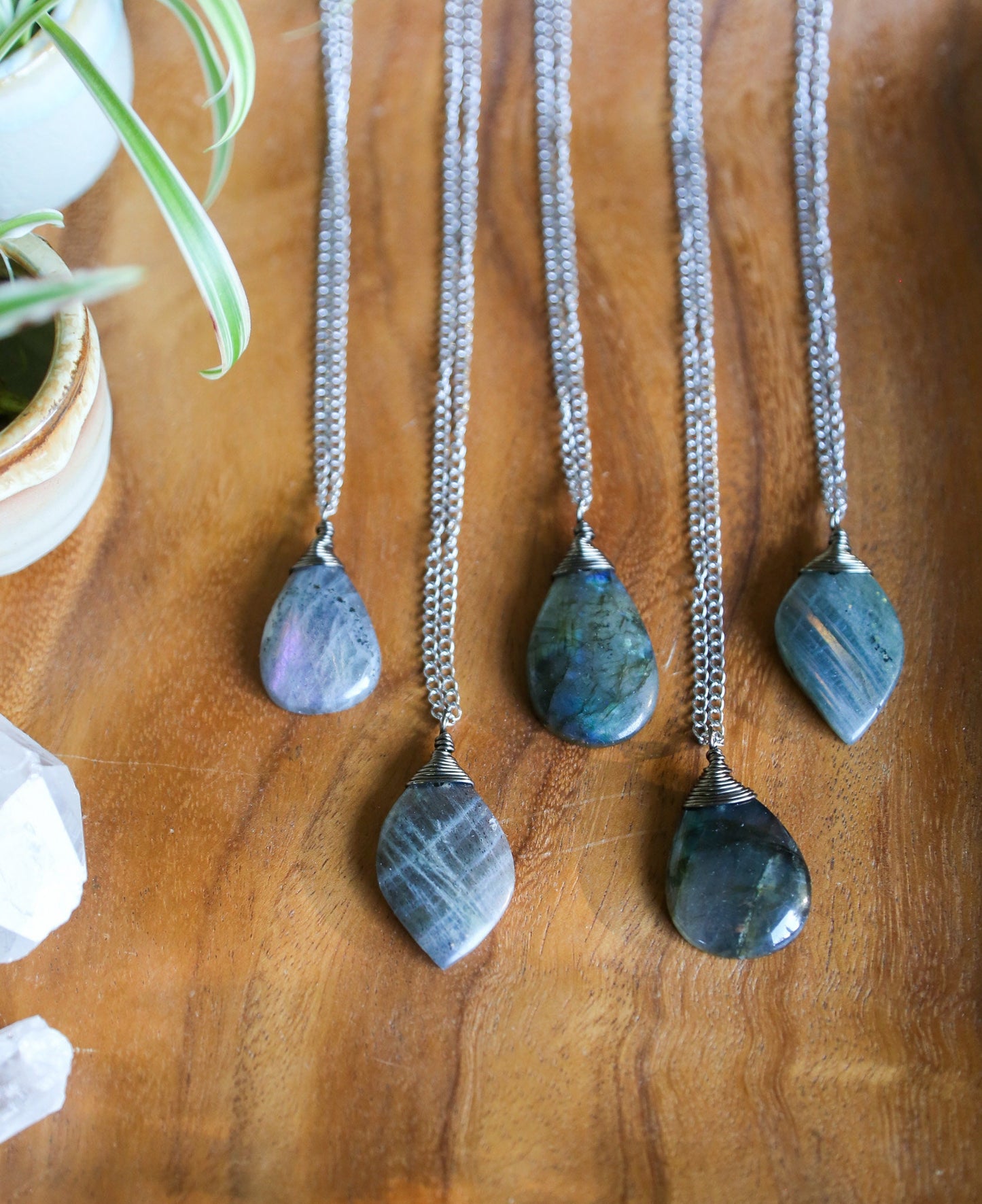labradorite tear drop necklace / minimalist necklace / gemstone necklace / labradorite jewelry / boho festival necklace / mother's day gift