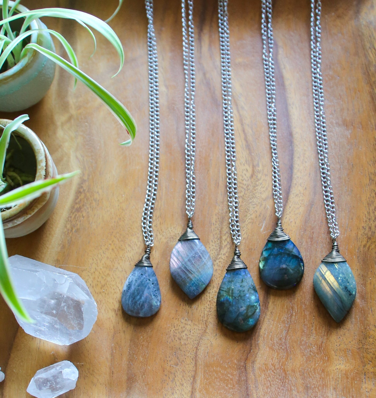 labradorite tear drop necklace / minimalist necklace / gemstone necklace / labradorite jewelry / boho festival necklace / mother's day gift