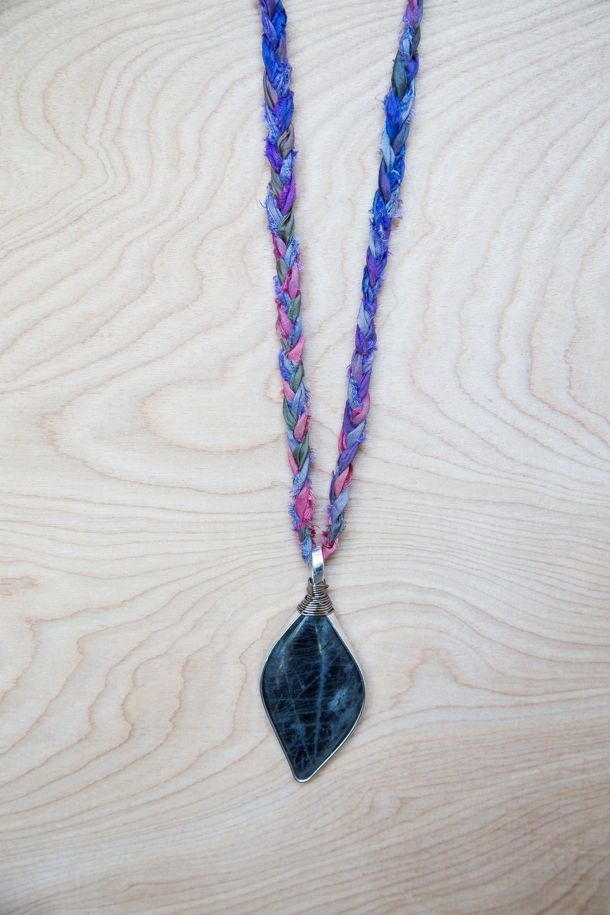 Labradorite Necklace / X Large Gemstone Necklace / Sari Silk / Bohemian Handcrafted Necklace / Earthy Jewelry / Gift / Festival Jewelry