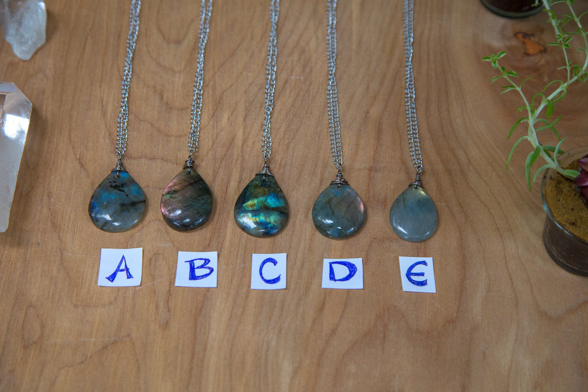 Labradorite Chain Necklace
