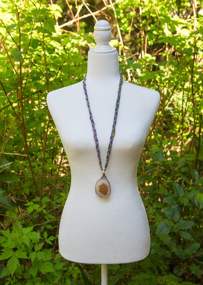 Agate Slice Necklace / X-Large Necklace / Sari Silk / Agate Jewelry / Colorful Necklace / Bohemian Festival Necklace / Mother's Day Gift