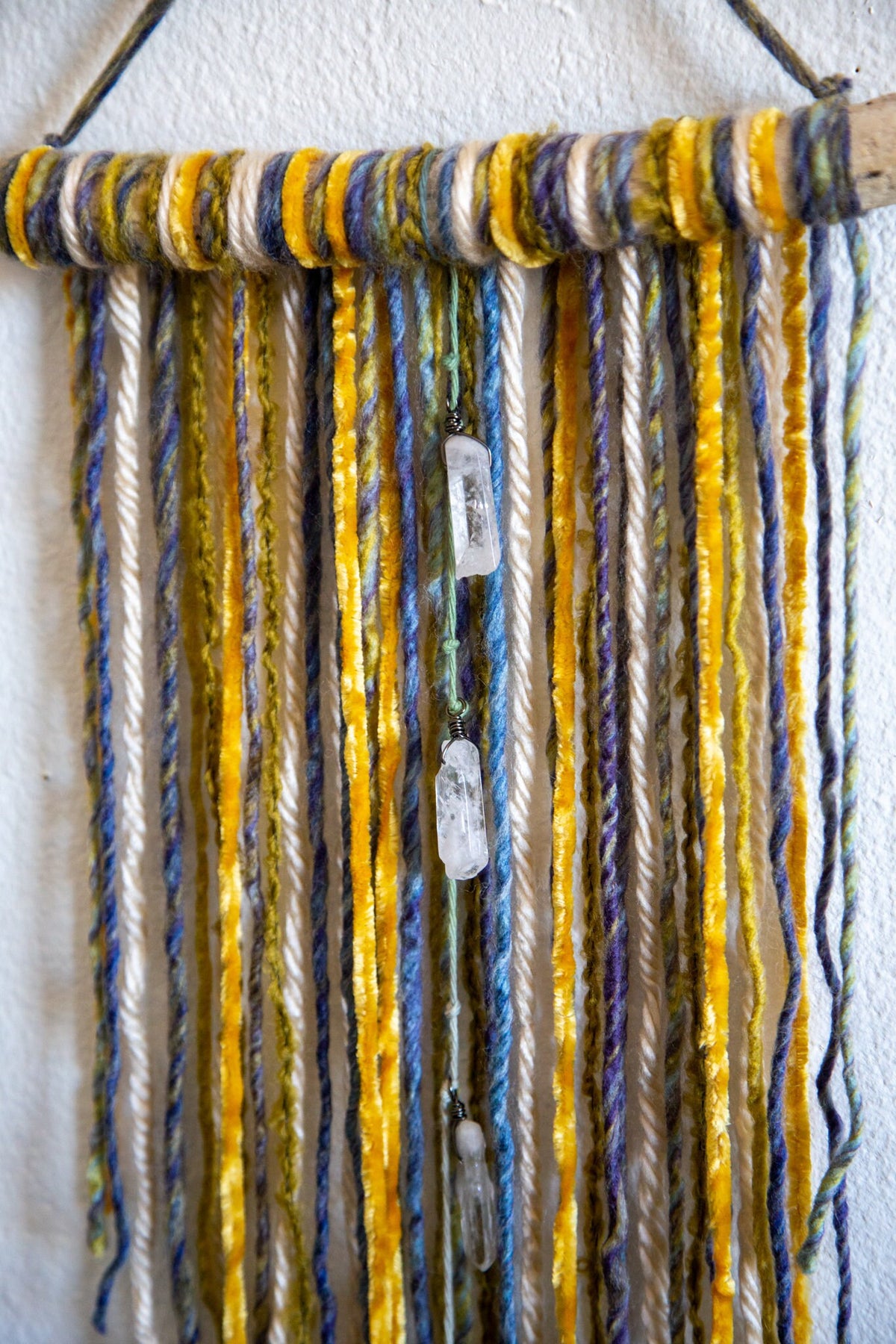 Small Quartz Fiber Wall Hanging
