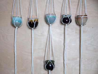 2 Piece Plant Hanger with Pots