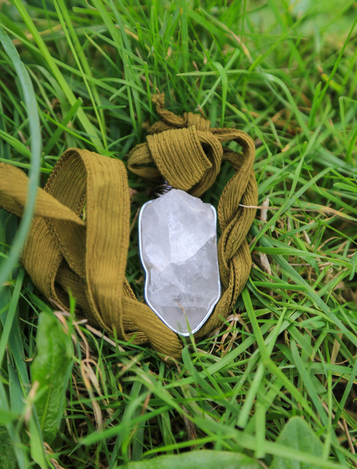 XL Quartz Necklace