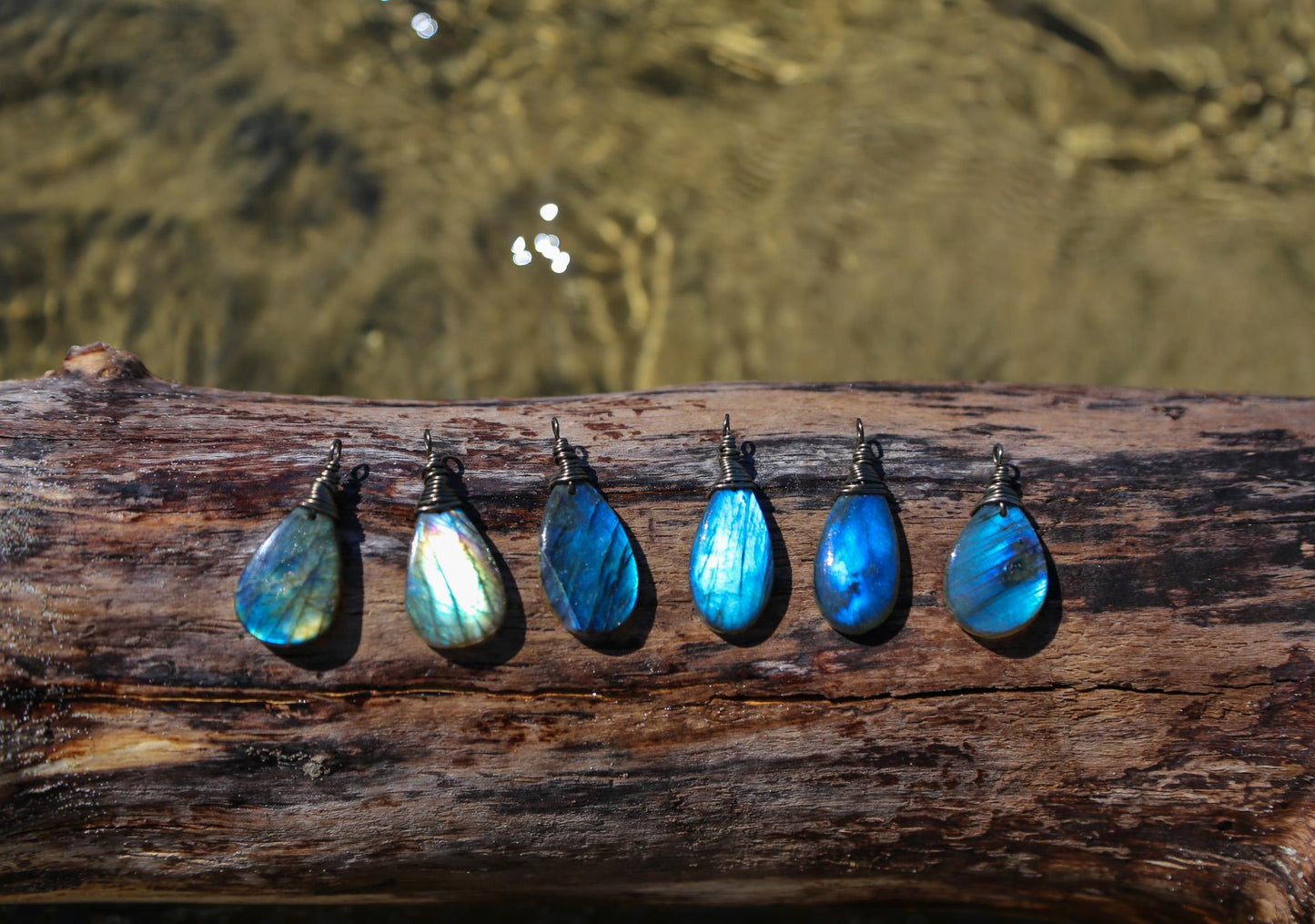pick a length small Labradorite necklace / flashy labradorescence raw oval gemstone necklace / minimalist necklace / strong iridescence