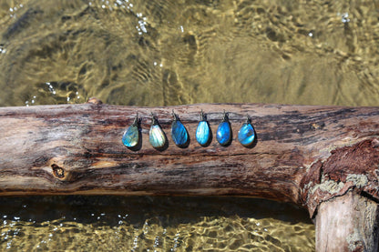 pick a length small Labradorite necklace / flashy labradorescence raw oval gemstone necklace / minimalist necklace / strong iridescence